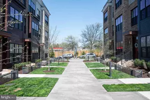 7306 Blade Dr, Falls Church, VA 22042 - Photo 42