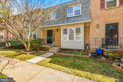 8955 Omega Court, Springfield, VA 22152 - Photo 2