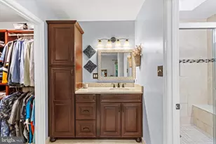7710 Wilbur Ct, Springfield, VA 22153 - Photo 24