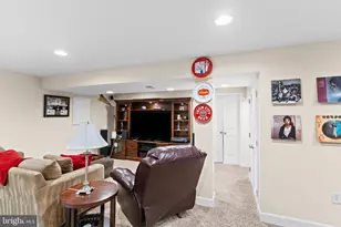 7710 Wilbur Ct, Springfield, VA 22153 - Photo 34