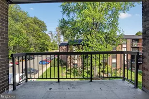 9708 Kingsbridge Dr, Fairfax, VA 22031 - Photo 6