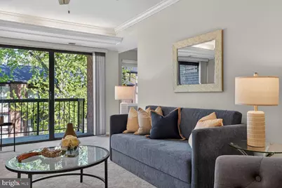 9708 Kingsbridge Drive #304, Fairfax, VA 22031 - Photo 8