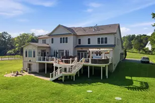 11561 Stuart Mill Rd, Oakton, VA 22124 - Photo 68