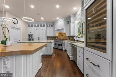 11561 Stuart Mill Road, Oakton, VA 22124 - Photo 26