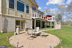 11561 Stuart Mill Rd, Oakton, VA 22124 - Photo 66