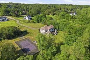 11561 Stuart Mill Rd, Oakton, VA 22124 - Photo 82