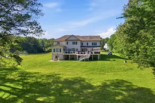 11561 Stuart Mill Rd, Oakton, VA 22124 - Photo 70