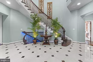 11561 Stuart Mill Rd, Oakton, VA 22124 - Photo 14