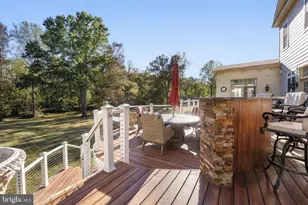 11561 Stuart Mill Rd, Oakton, VA 22124 - Photo 60