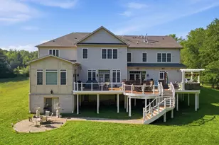 11561 Stuart Mill Rd, Oakton, VA 22124 - Photo 64