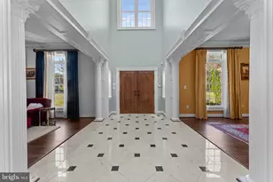 11561 Stuart Mill Rd, Oakton, VA 22124 - Photo 14