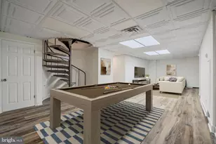 1800 Old Meadow Rd, McLean, VA 22102 - Photo 16