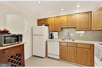 7680 Tremayne #307, McLean, VA 22102 - Photo 10