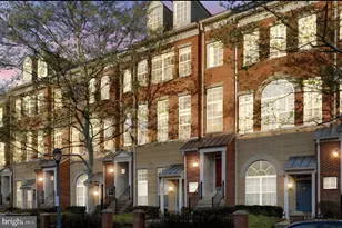 1881 Crescent Park Dr, Reston, VA 20190 - Photo 1