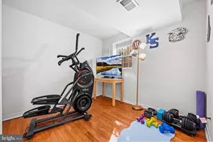 9535 Burdett Rd, Burke, VA 22015 - Photo 36