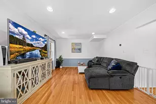 9535 Burdett Rd, Burke, VA 22015 - Photo 8