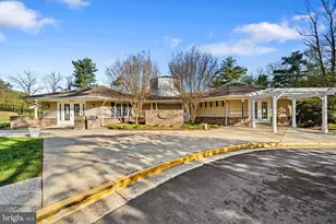 9535 Burdett Rd, Burke, VA 22015 - Photo 52