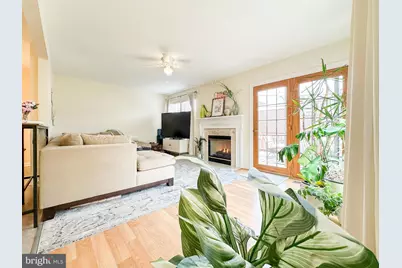 14358 Haysickle Court, Centreville, VA 20121 - Photo 16