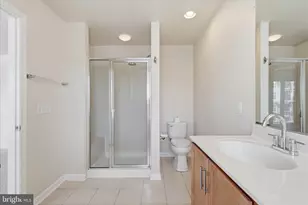 2932 Finsbury Pl, Fairfax, VA 22031 - Photo 32