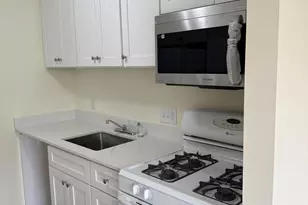 2754 Hollywood Rd, Falls Church, VA 22043 - Photo 6