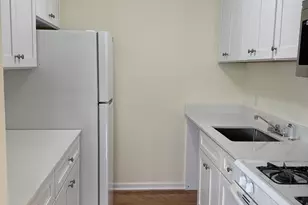 2754 Hollywood Rd, Falls Church, VA 22043 - Photo 8