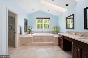 4752 Holly Ave, Fairfax, VA 22030 - Photo 38