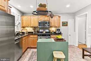 8614 Arley Dr, Springfield, VA 22152 - Photo 14