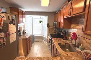 6123 Liverpool Ln, Alexandria, VA 22315 - Photo 4