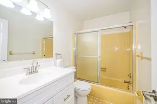 2419 Caron Ln, Falls Church, VA 22043 - Photo 22