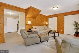 8503 Forrester Blvd, Springfield, VA 22152 - Photo 36