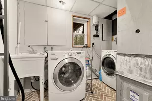 2504 Fauquier Ln, Reston, VA 20191 - Photo 46