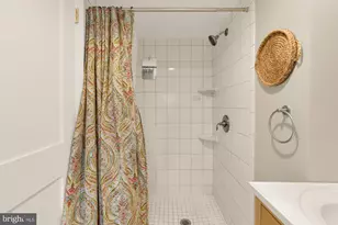 2504 Fauquier Ln, Reston, VA 20191 - Photo 8