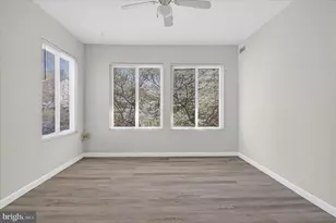 10340 Luria Commons Ct, Burke, VA 22015 - Photo 2