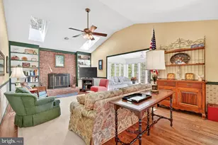 2825 Berryland Dr, Oakton, VA 22124 - Photo 18