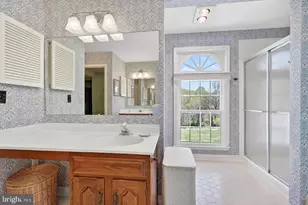 2825 Berryland Dr, Oakton, VA 22124 - Photo 38