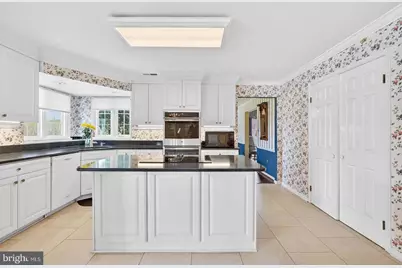 2825 Berryland Drive, Oakton, VA 22124 - Photo 14