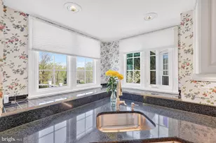 2825 Berryland Dr, Oakton, VA 22124 - Photo 12