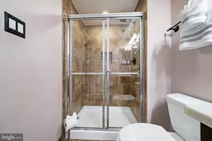 3943 Highland Oaks Dr, Fairfax, VA 22033 - Photo 24