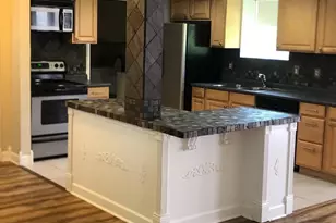 1403 Skyhaven Ct, Herndon, VA 20170 - Photo 6