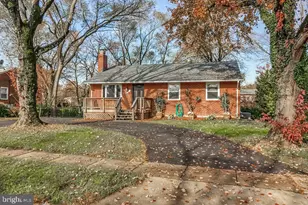 6306 Yellowstone Dr, Alexandria, VA 22312 - Photo 2