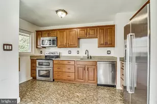 6306 Yellowstone Dr, Alexandria, VA 22312 - Photo 10