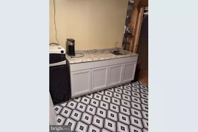 7416 Erska Woods Court, Springfield, VA 22153 - Photo 10