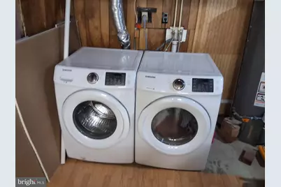 7416 Erska Woods Court, Springfield, VA 22153 - Photo 6