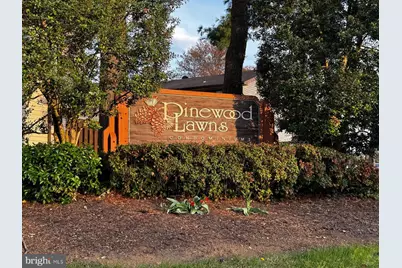 8402 Jinetes Ct, Alexandria, VA 22309 - Photo 2