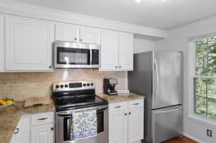 1510 Autumn Ridge Cir, Reston, VA 20194 - Photo 12