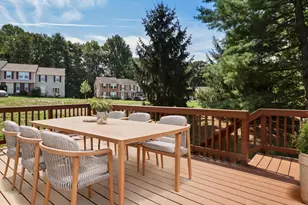 1510 Autumn Ridge Cir, Reston, VA 20194 - Photo 22