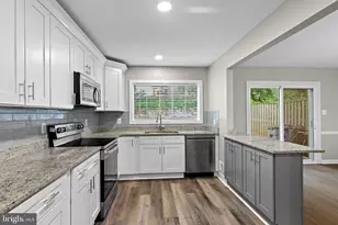 4727 Exeter St, Annandale, VA 22003 - Photo 8