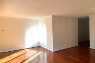 8370 Greensboro Dr, McLean, VA 22102 - Photo 18