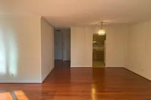8370 Greensboro Dr, McLean, VA 22102 - Photo 6