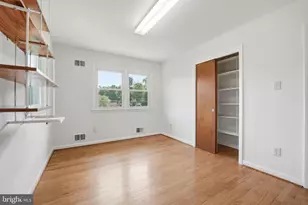 12106 Ruffin Dr, Fairfax, VA 22030 - Photo 20